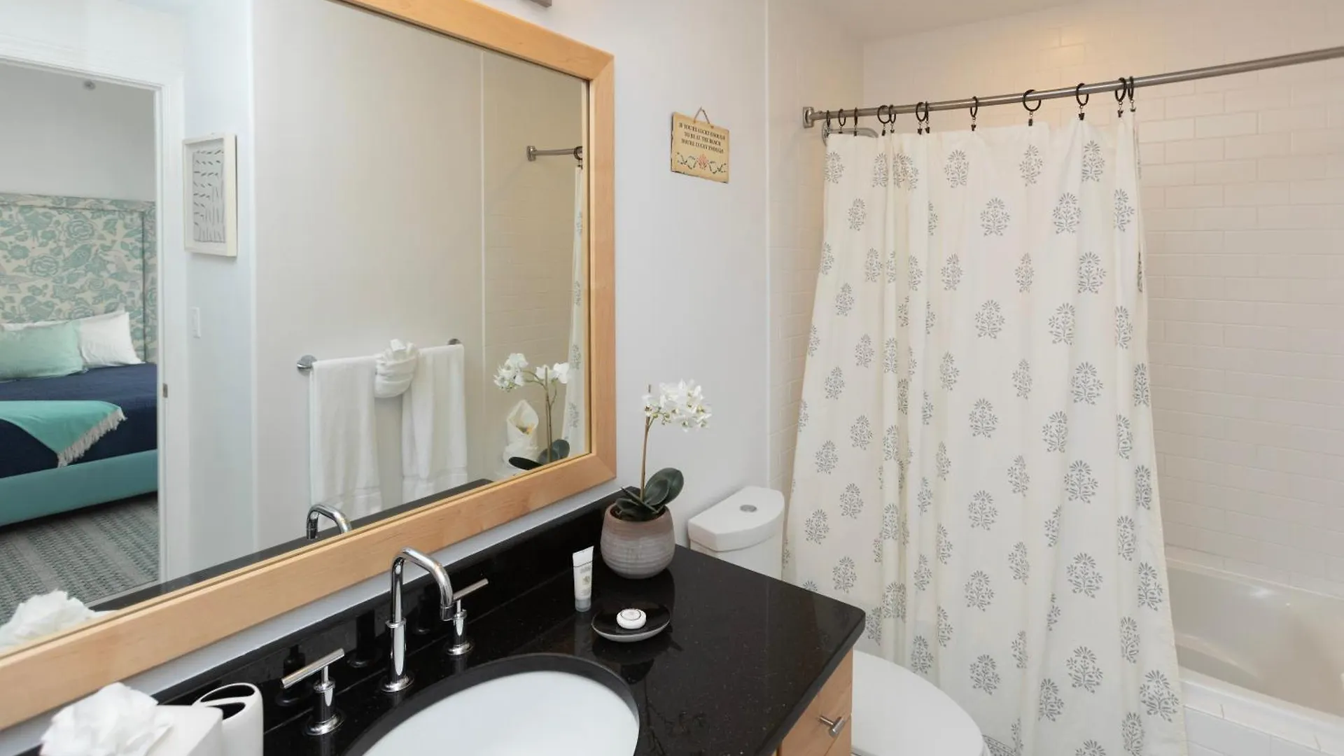 South Bay Beach Club 17- 2 Bedroom 2 Bathroom Unit George Town Apartment