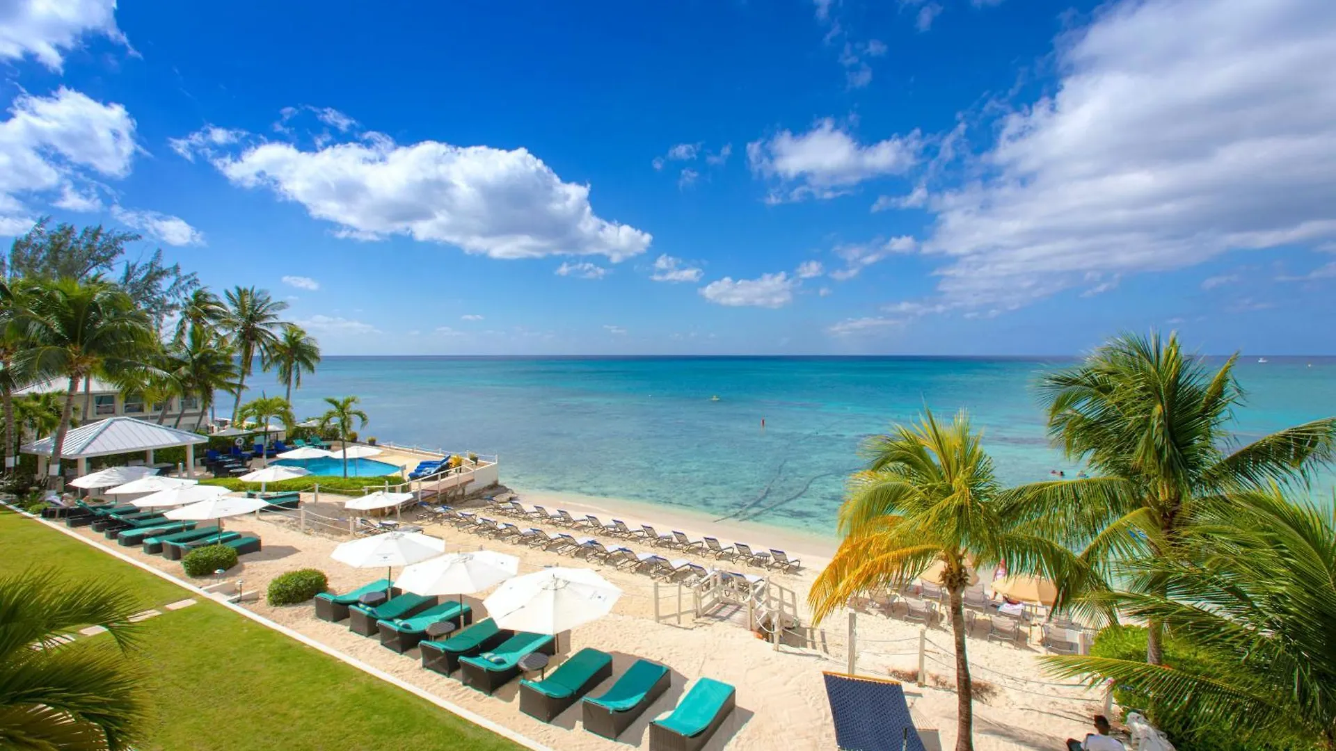 Apartment South Bay Beach Club 17- 2 Bedroom 2 Bathroom Unit George Town